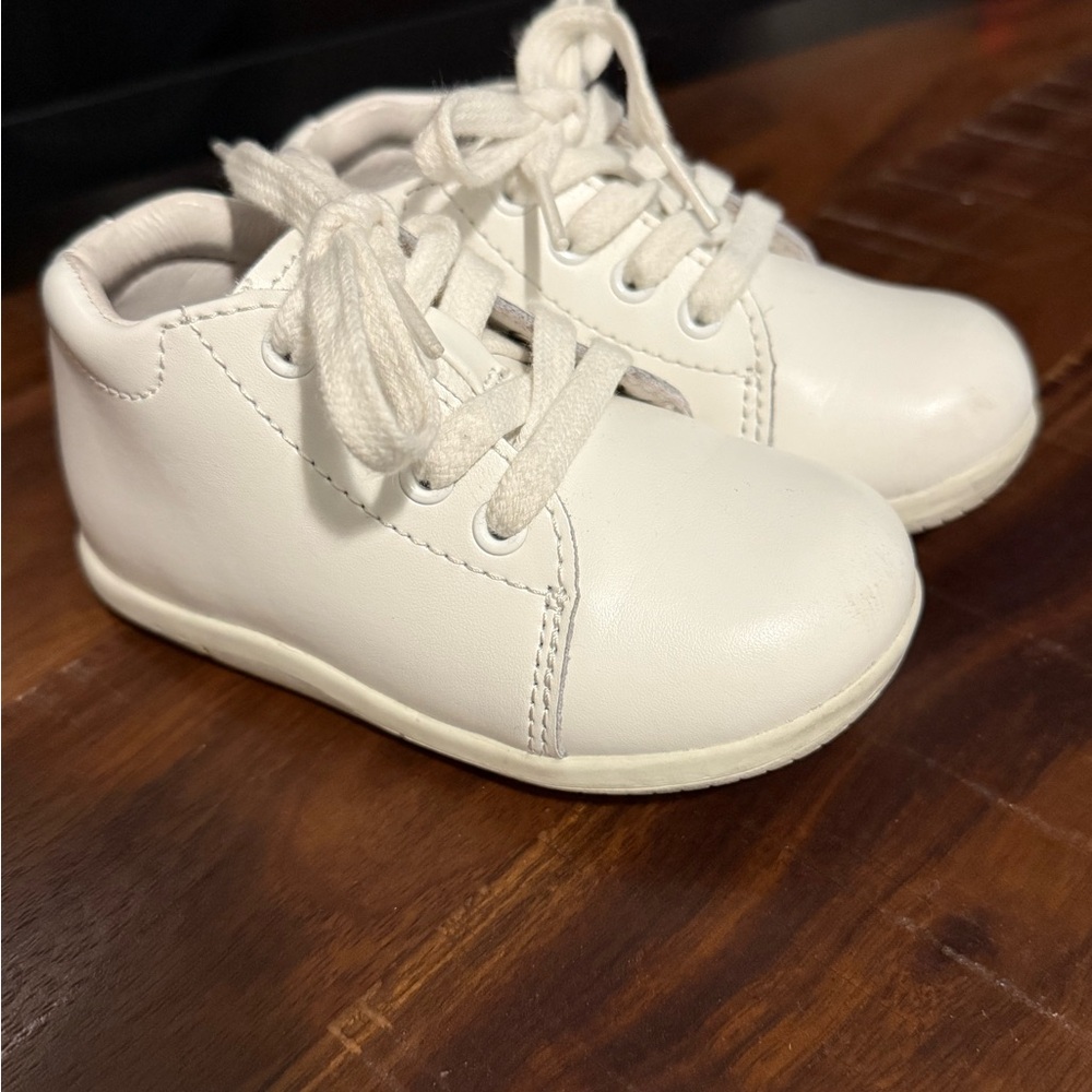 Stride Rite White Dress Shoes with High-Top Design